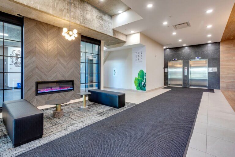 001a1714blend1_sm copy-min